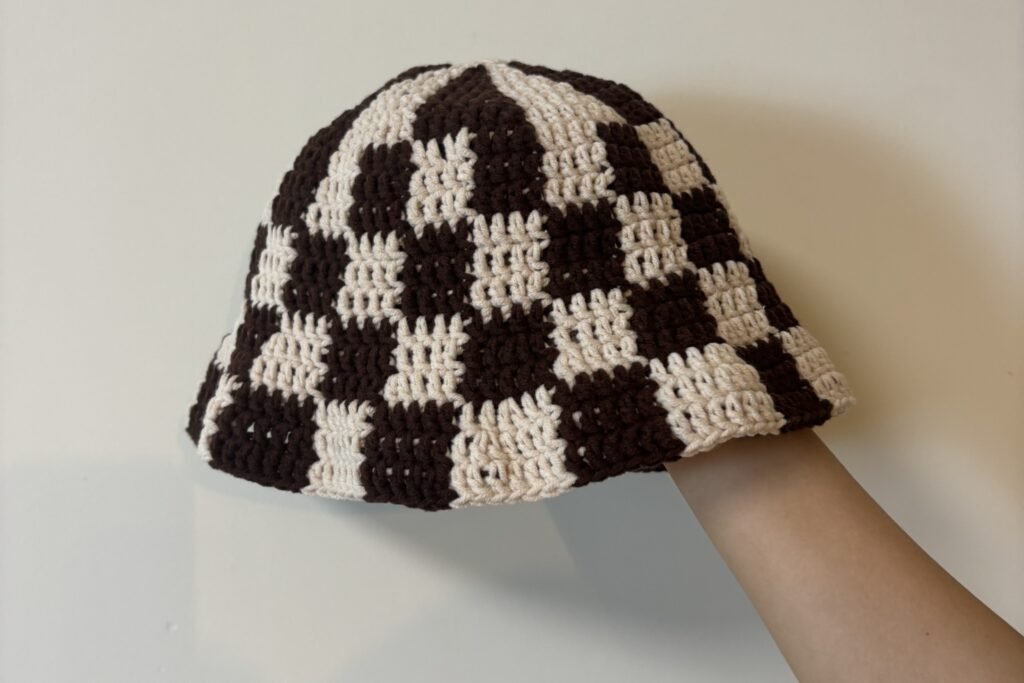 crochet checkered bucket hat pattern